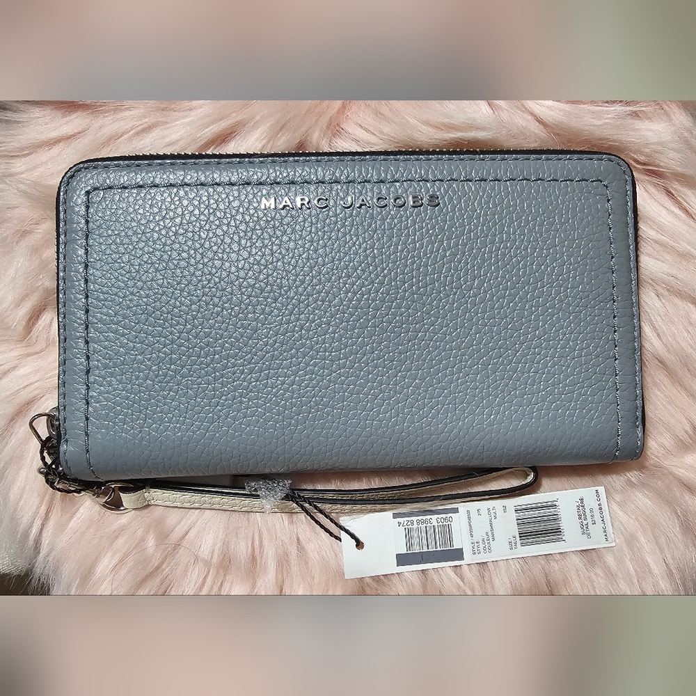 Marc Jacobs  Leather Wallet